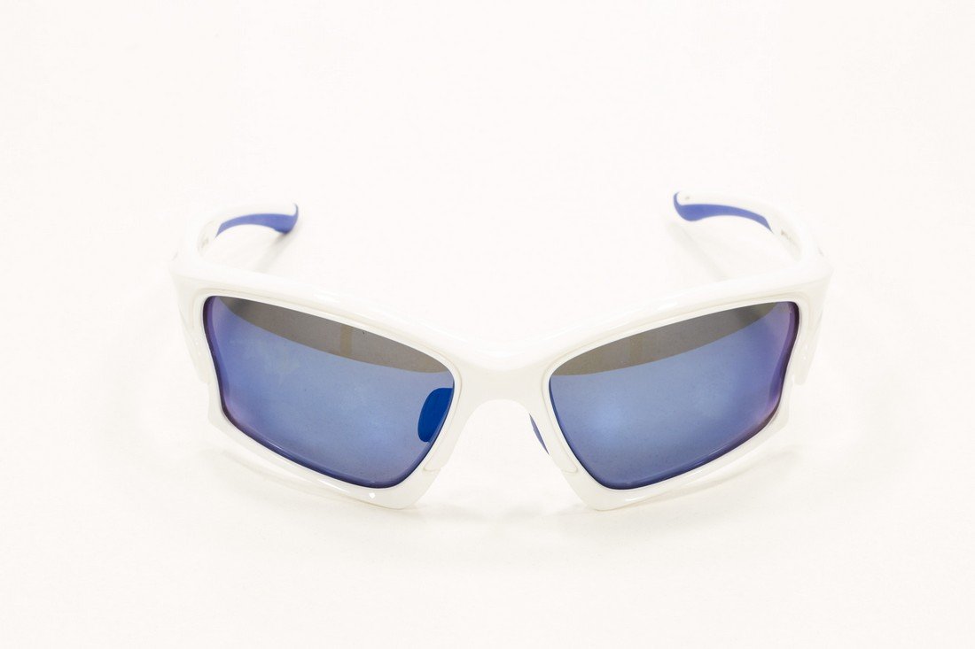 Солнцезащитные очки  Invu A2901B (+) - 1